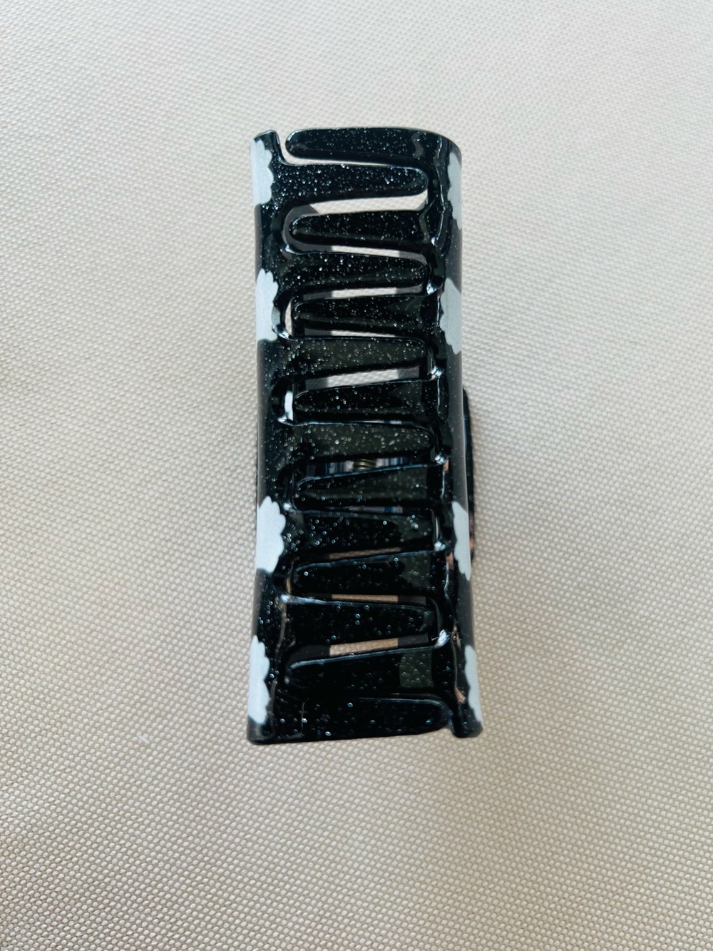 Black Ghost Print Hair Claw Clip - Picture 4 of 5